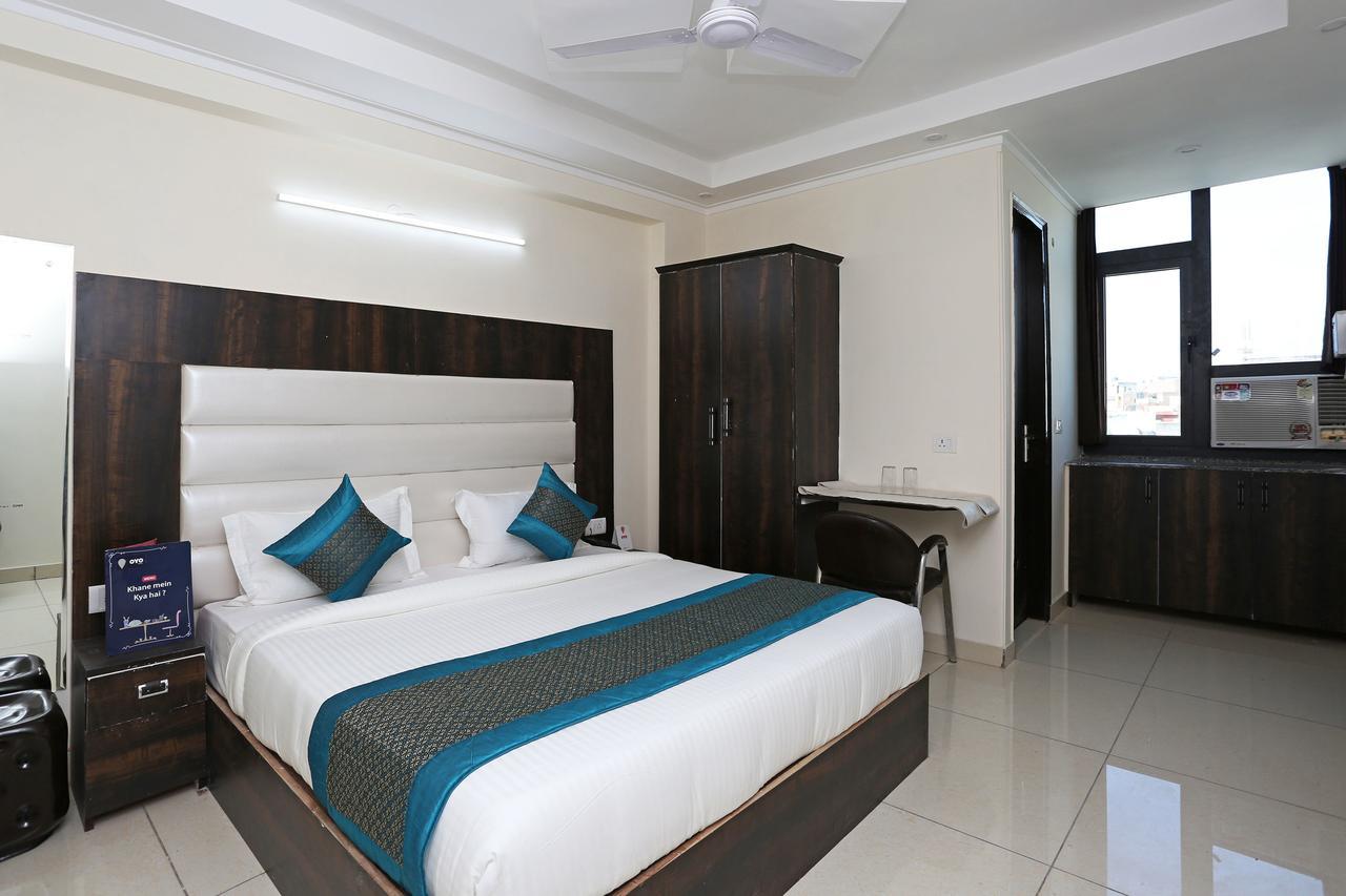 Oyo 9147 Hotel Aerostay New Delhi Exterior photo